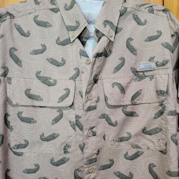 Ocean Cost Patterned Button-Up Shirt - Picture 4 of 10
